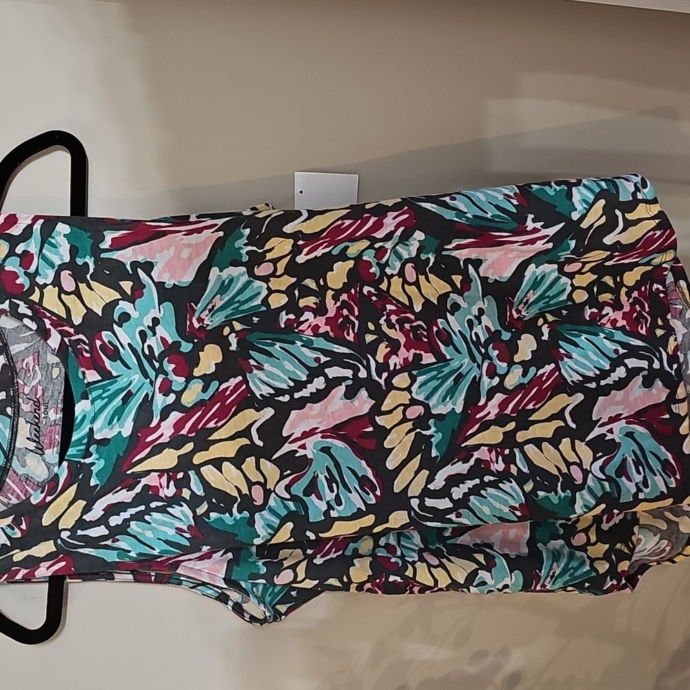 l Sleeveless Women's Top